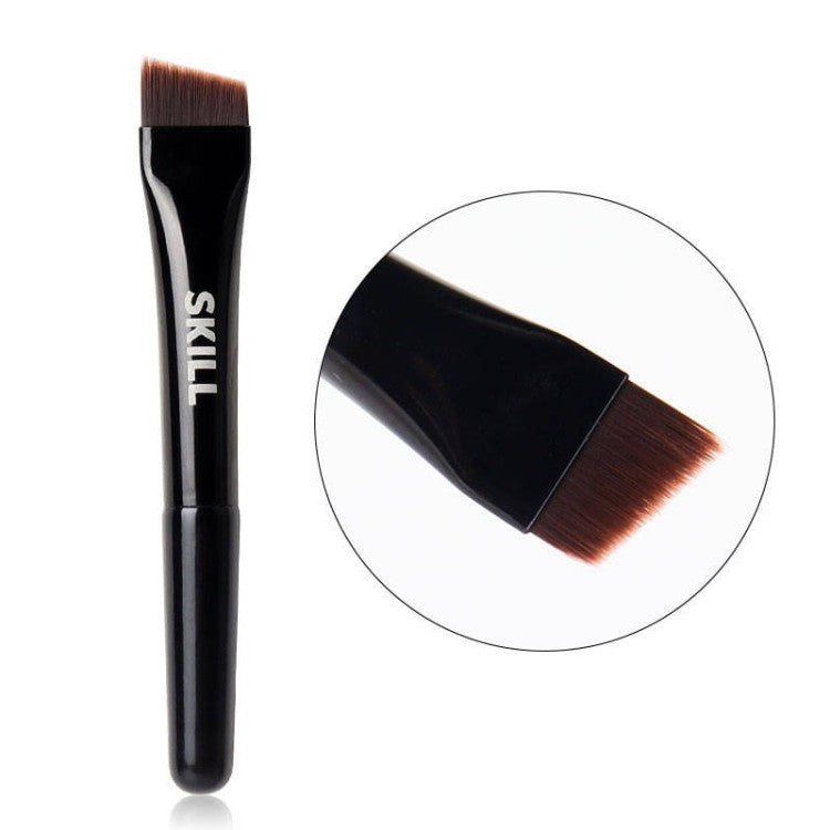 A disposable angled brush with a black handle and brown bristles, labeled with the brand SKILL.