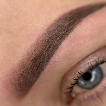 Permanent makeup eyebrows view 3